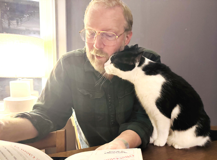 Robert med katten Sixten