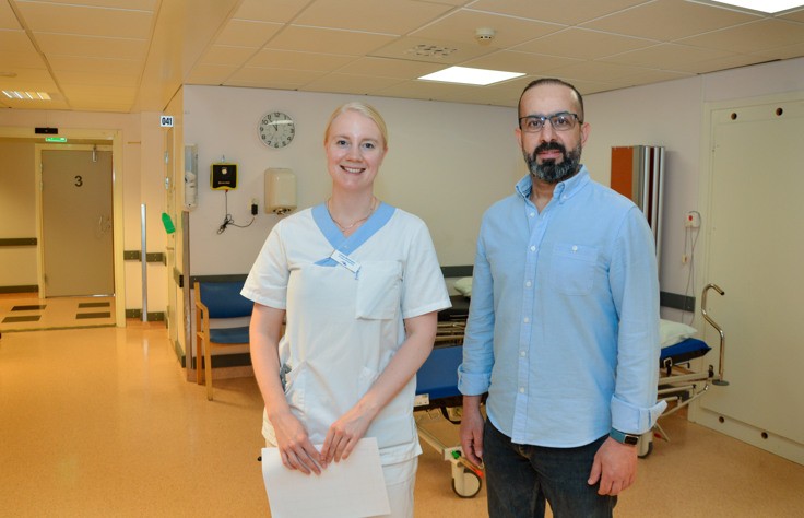 Ali Madhloom och Linnea Westergren på akutmottagningen.