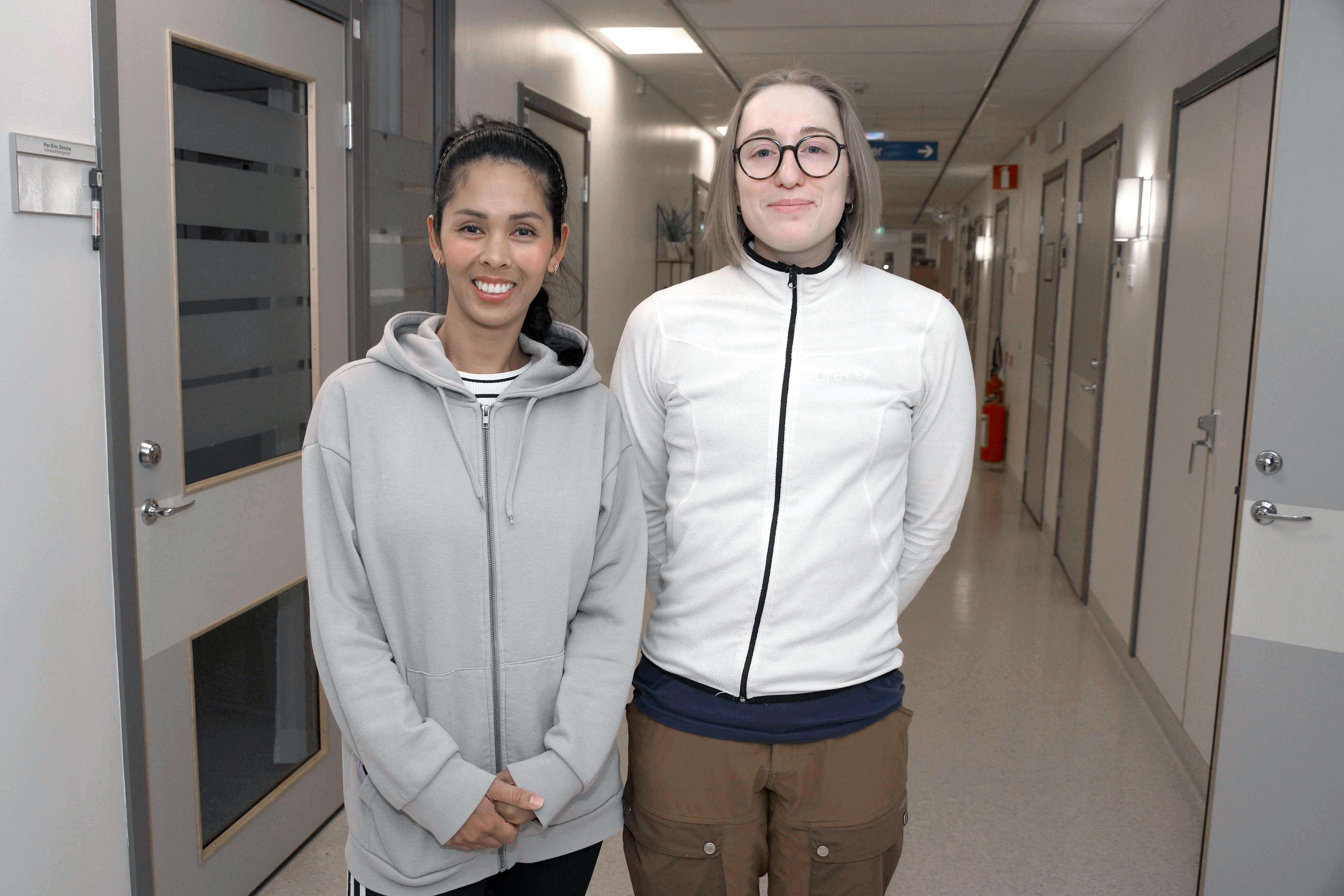 Audionomstudenterna Emma Nordstr&ouml;m fr&aring;n Gammelstad och Jira Pimsena fr&aring;n Stockholm.