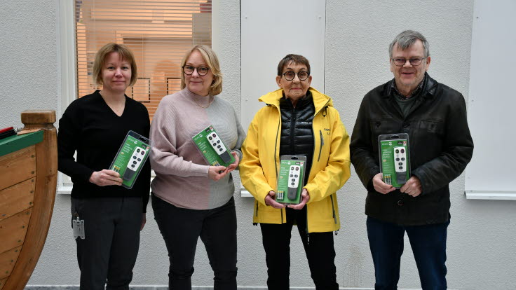 Lena Ylipää och Magdalena Bäcklund från Region Norrbotten. Birgitta Hansson och och Jan-Olov Perä från Lions Luleå.